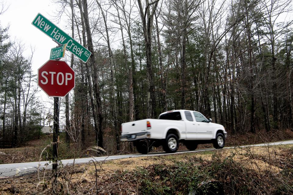 A decades-long push for sidewalks in a growing East Asheville neighborhood may finally see results as the city proposes a $3Â million improvement project along New Haw Creek Road.