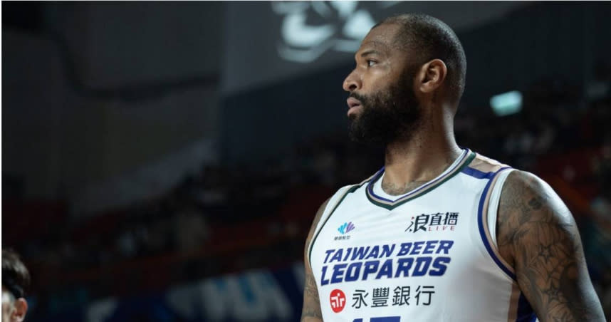 桃園台啤永豐雲豹宣布與卡森斯（DeMarcus Cousins）完成續約。（圖／翻攝自台啤永豐雲豹）