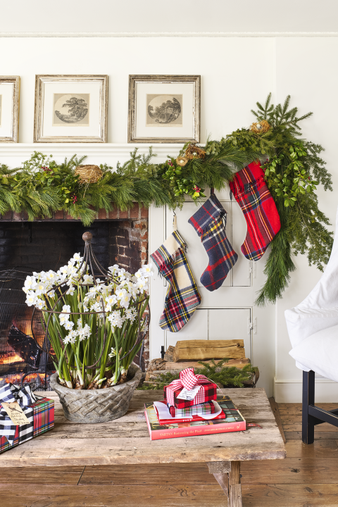 Decorating With Christmas Greenery