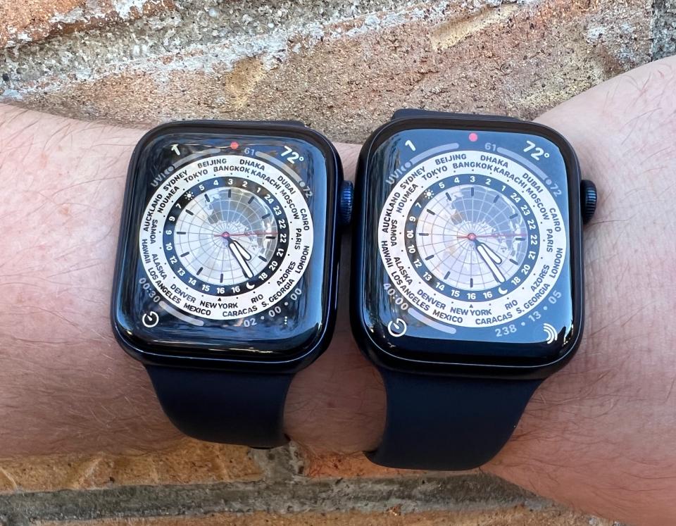 The Apple Watch Series 6, on the left, is visibly smaller than the Series 7, on the right. (Image: Howley)