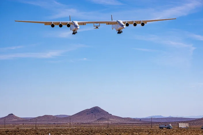 Stratolaunch Roc in flight.