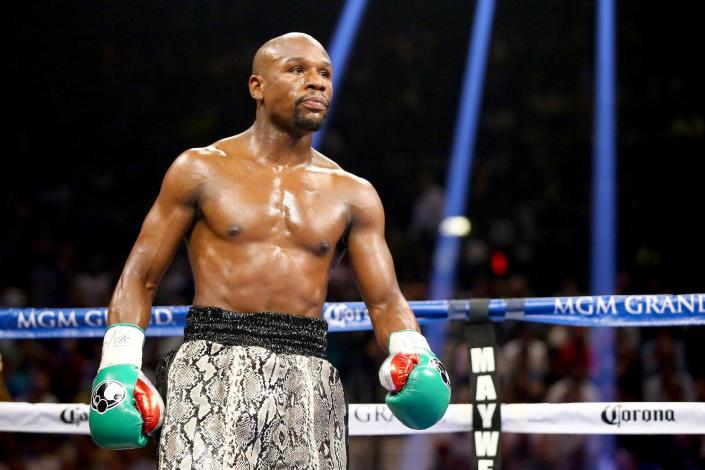 Floyd Mayweather Jr. during the WBC/WBA welterweight title fight at the MGM Grand Garden Arena on September 13, 2014 in Las Vegas, Nevada (AFP Photo/Al Bello)