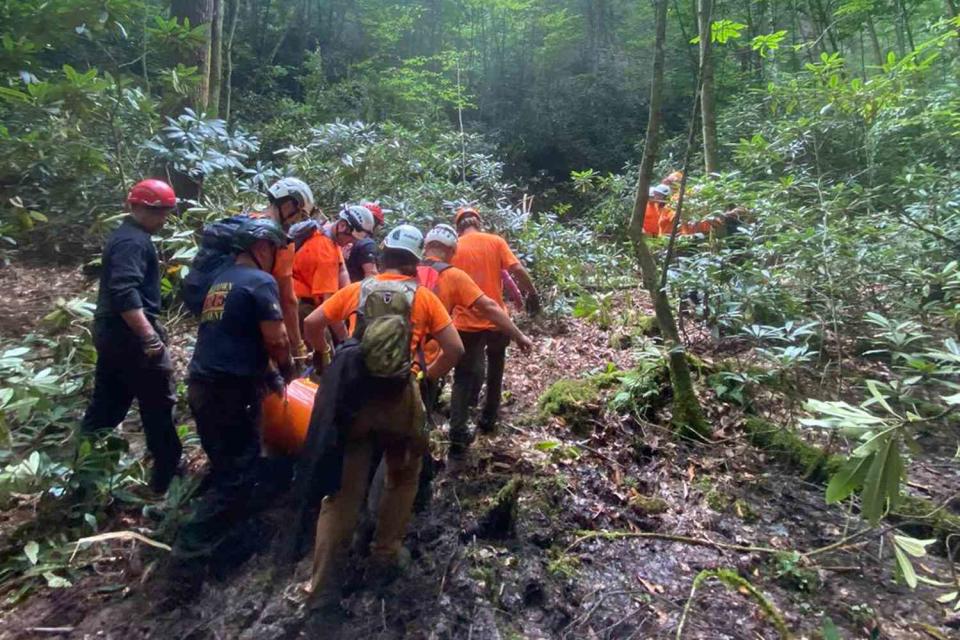 <p>Wolfe County Search & Rescue Team</p> The Wolfe County Search & Rescue Team rescues Scott Hern on July 20, 2024