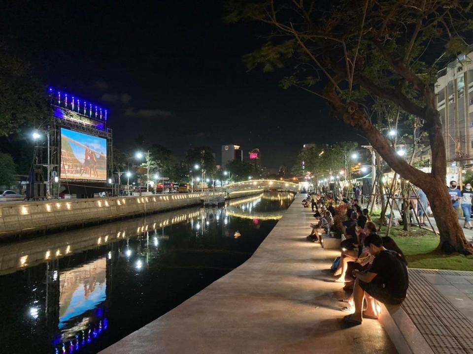 曼谷旅遊4大食玩買新景點！拉差達火車夜市變文青夜市/森林公園/河畔文青藝墟市集