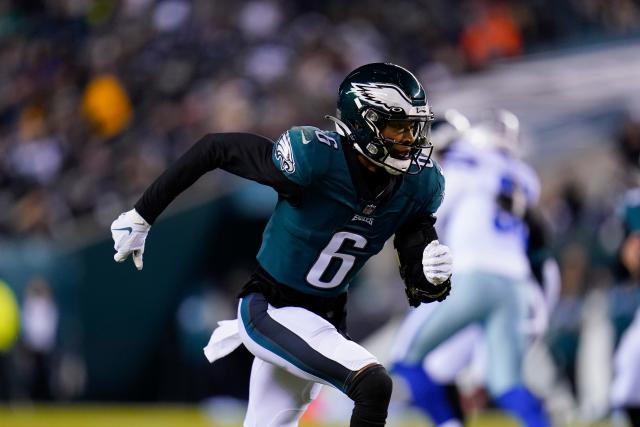 Eagles rookie DeVonta Smith had more than records on his mind