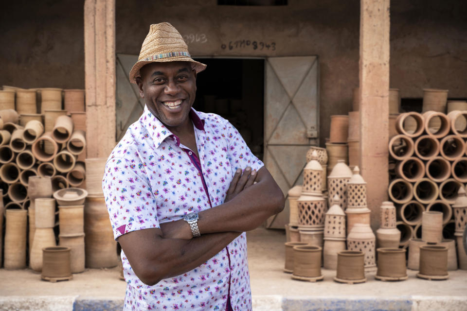 Ainsley Harriott at the Moroccan pottery workshop. (ITV/Robert Partis)