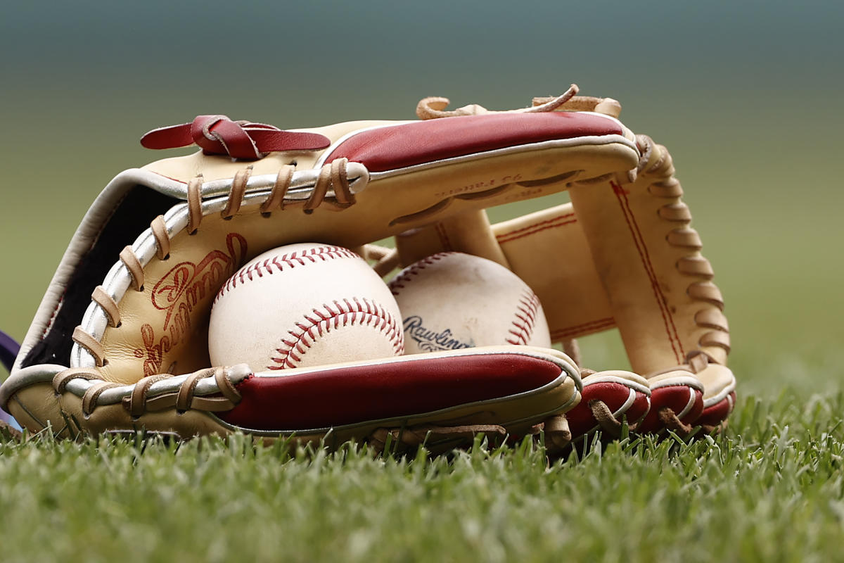 Baseball Birmingham-Southern awansuje do DIII College World Series po zamknięciu szkół