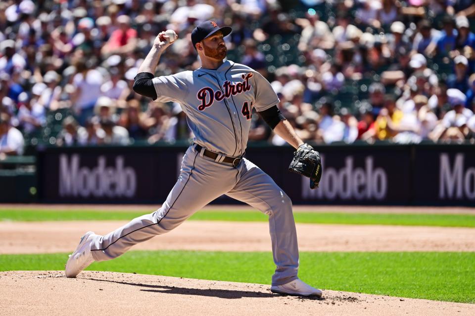 Starting pitcher Drew Hutchison (40) of the Detroit Tigers delivers the baseball in the first inning against the Chicago White Sox at Guaranteed Rate Field on July 10, 2022 in Chicago, Illinois.