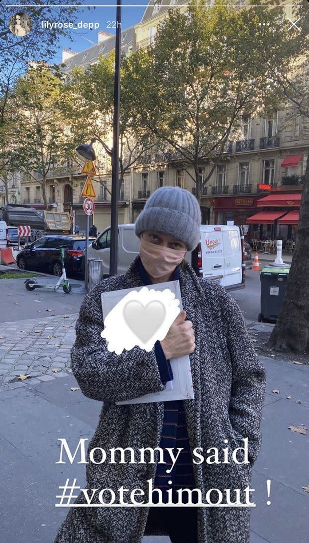 Lily-Rose Depp a publié cette photo de sa mère Vanessa Paradis le 26 octobre 2020