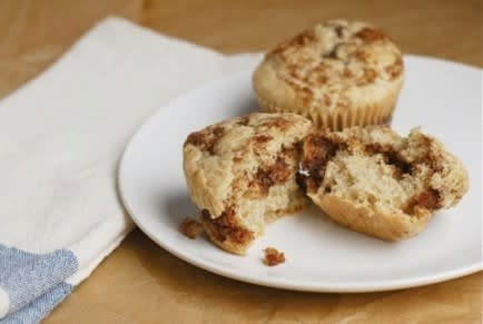 Cinnamon Swirl Buttermilk Muffins