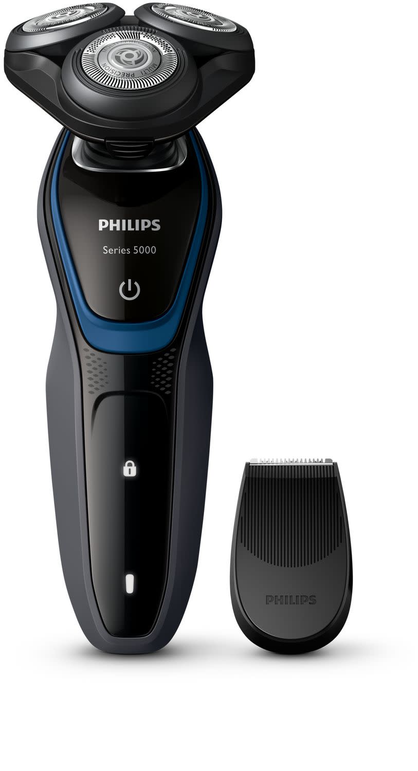 Philips Shaver Series 5000 with Precision Trimmer. Image via Walmart.