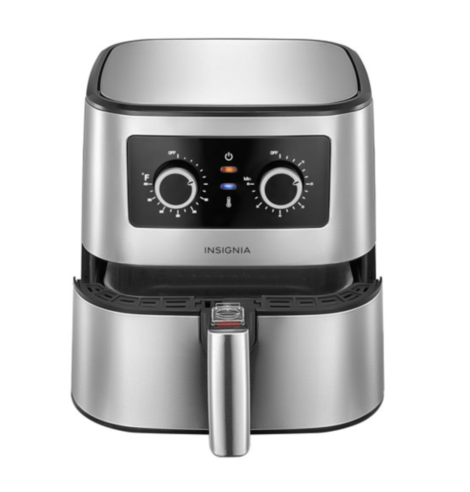 Insignia Air Fryer (Photo via Best Buy Canada)