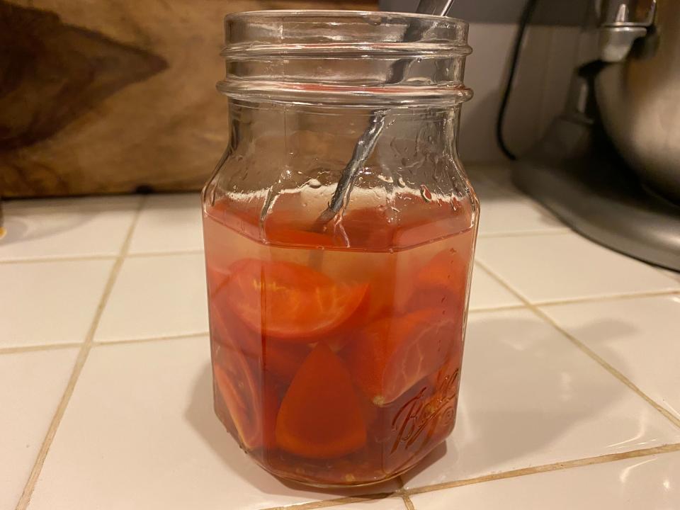 Alton Brown process 1 tomato vodka