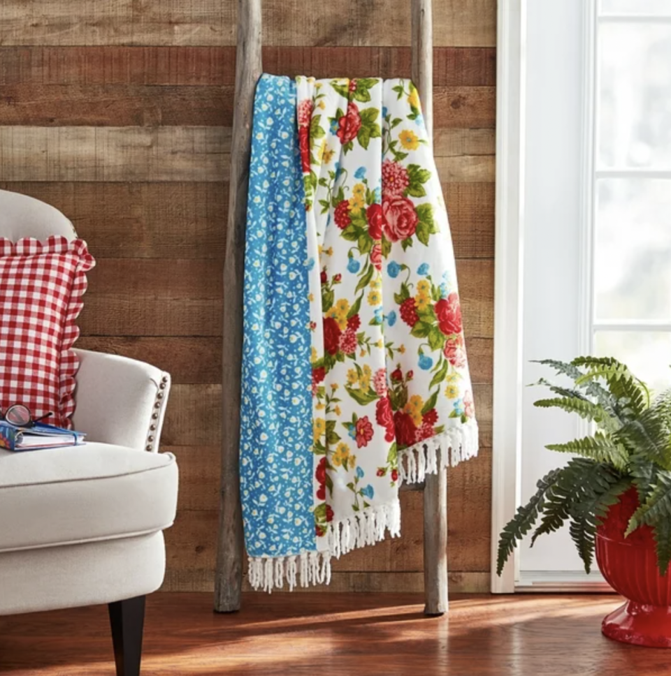 <p><a href="https://go.redirectingat.com?id=74968X1596630&url=https%3A%2F%2Fwww.walmart.com%2Fip%2FThe-Pioneer-Woman-Plush-Reversible-Throw-Sweet-Rose%2F694925219&sref=https%3A%2F%2Fwww.thepioneerwoman.com%2Fproducts%2Fg43690330%2Fbest-pioneer-woman-products-walmart-under-10%2F" rel="nofollow noopener" target="_blank" data-ylk="slk:Shop Now;elm:context_link;itc:0;sec:content-canvas" class="link ">Shop Now</a></p><p>The Pioneer Woman Plush Reversible Throw</p><p>walmart.com</p><p>$8.99</p><span class="copyright">Walmart</span>