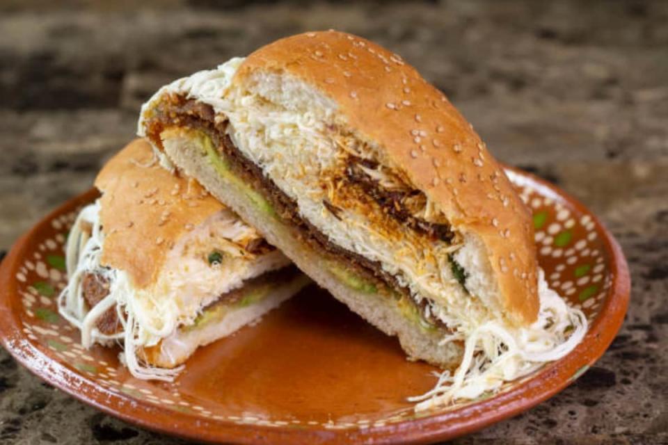 Las cemitas poblanas un platillo representativo de Puebla / Foto: iStock