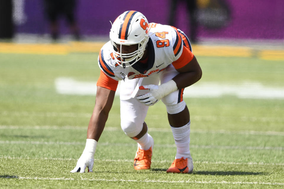 Syracuse EDGE Alton Robinson needs to revive his NFL draft stock with a strong finish or good showing at the Senior Bowl. (Photo by Mitchell Layton/Getty Images)