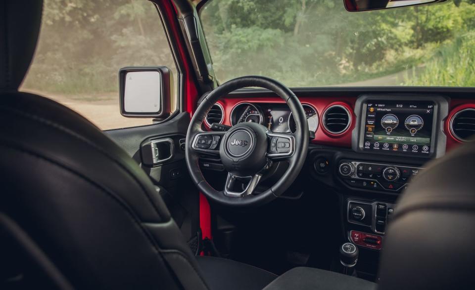 <p>2020 Jeep Gladiator Rubicon</p>