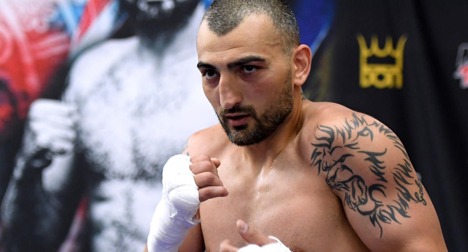 Vanes Martirosyan trains for his middleweight fight against Gennady Golovkin during a media workout in Glendale, California. (Getty Images)