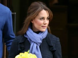Woman Pays $12,000 For Kate Middleton's Nose Following Recent ...