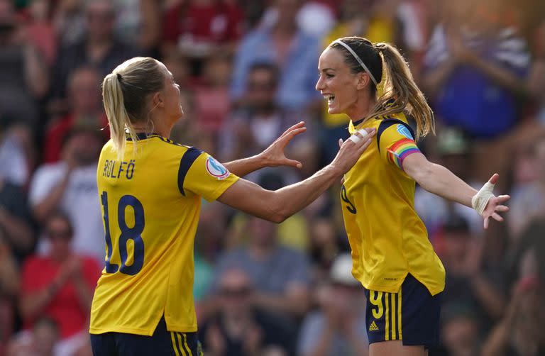 Kosovare Asllani y Fridolina Rolfo son dos de las principales amenazas de la selección de Suecia.