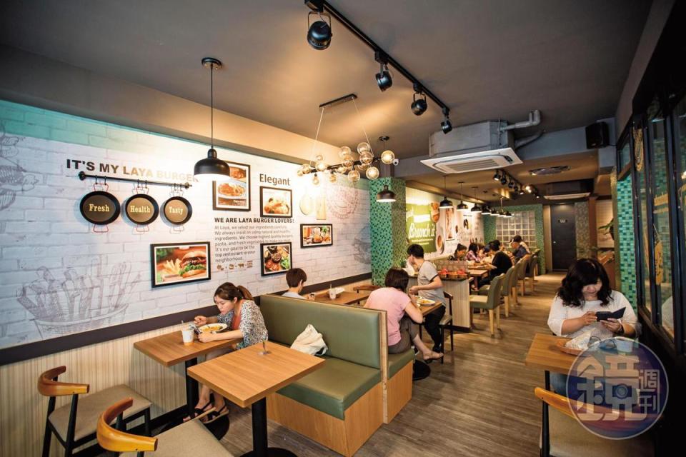 拉亞漢堡門市已升級到第4代，空間舒適且很有咖啡店氛圍。