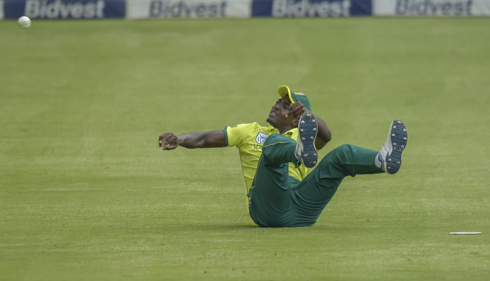 South Africa's Lutho Sipamla fielding a ball during the T20I match between South Africa and Sri Lanka at Wanderers Stadium in Johannesburg, South Africa, Sunday, March, 24, 2019. (AP Photo/Christiaan Kotze)