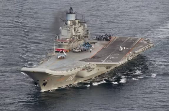 俄國要重啟唯一的航母「庫茲涅佐夫」號。   圖 : 翻攝陸網/第一軍情(資料照片)