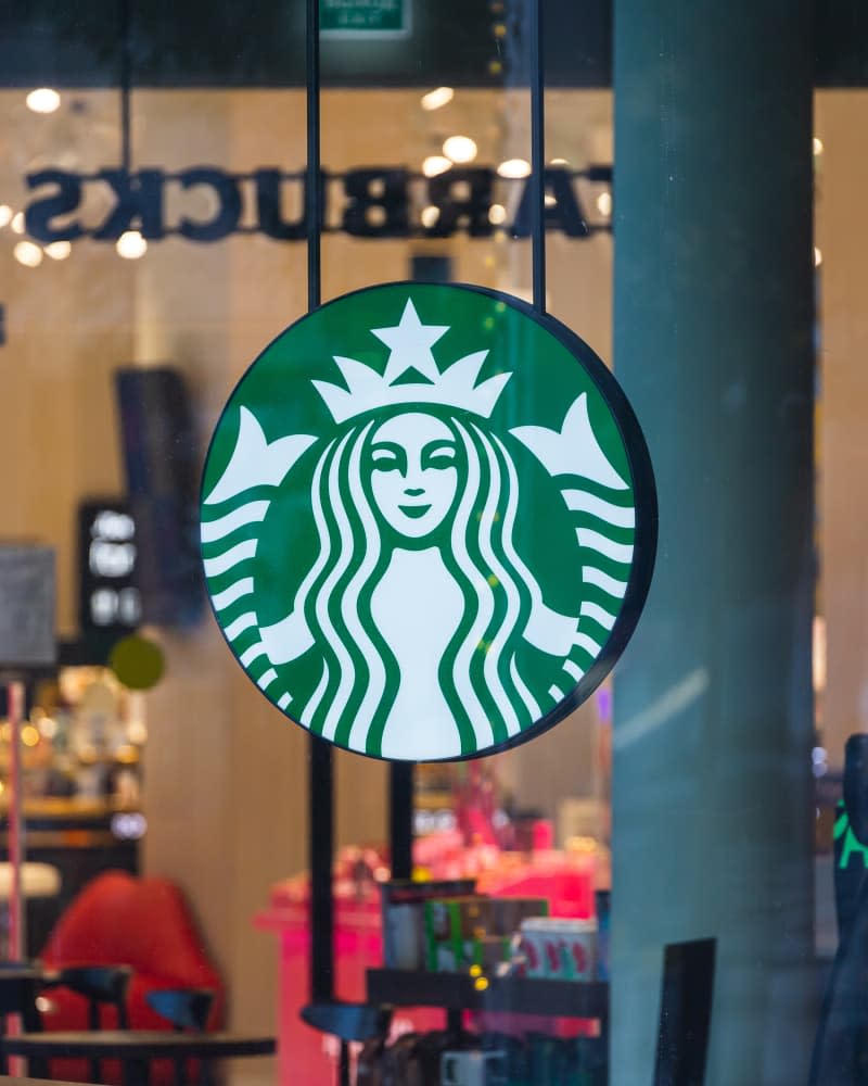 Is Starbucks Open on Thanksgiving 2023?