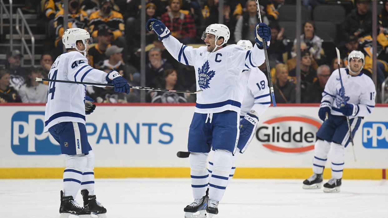 Toronto Maple Leafs captain John Tavares scored the 400th goal of his NHL career against the Pittsburgh Penguins on Tuesday. (Getty Images)