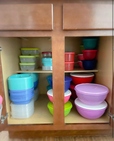 18 Smart Tupperware Organization Ideas