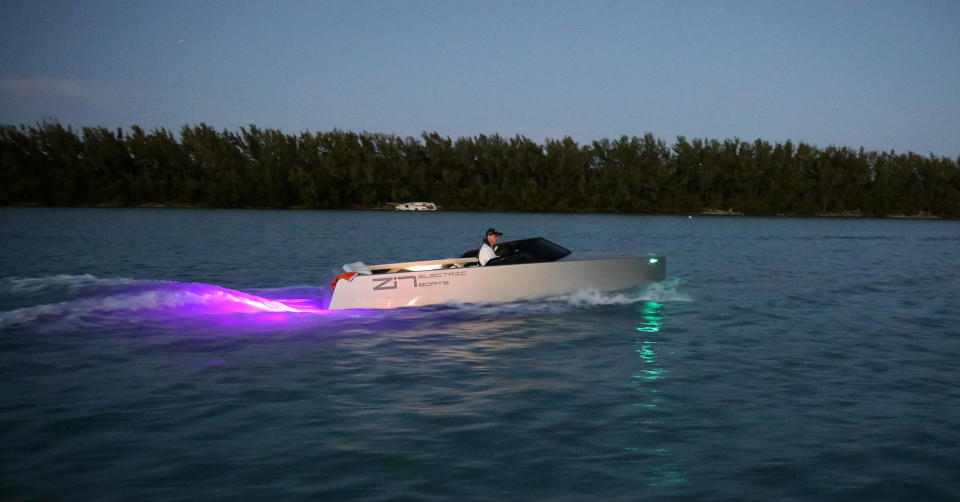 Side view at night of the Z2R Electric boat.