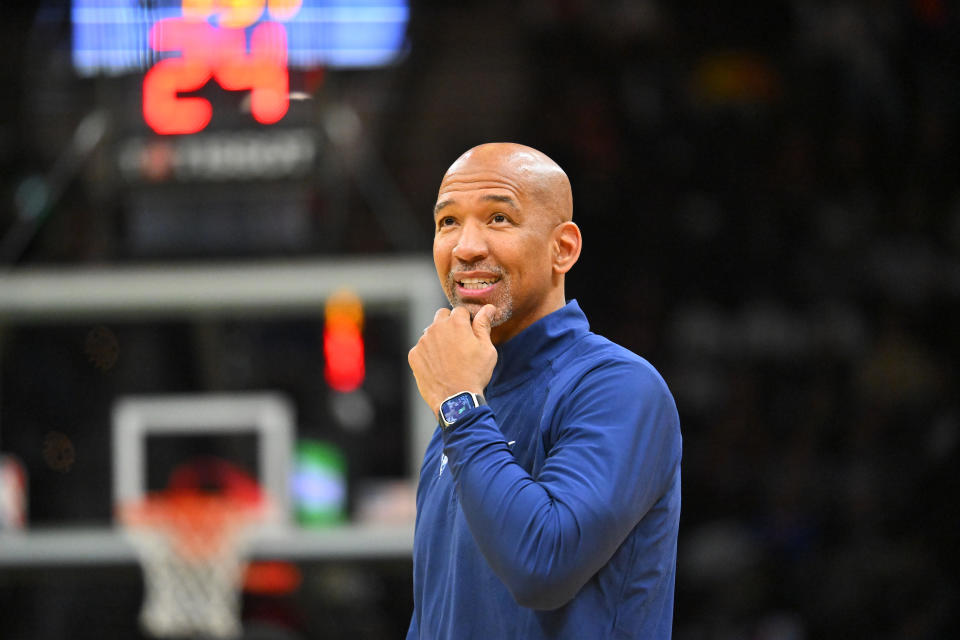 Monty Williams, entrenador en jefe de los Detroit Pistons, cuestionó la premura del comunicado de los Phoenix Suns sobre el altercado. (Foto: Jason Miller/Getty Images)