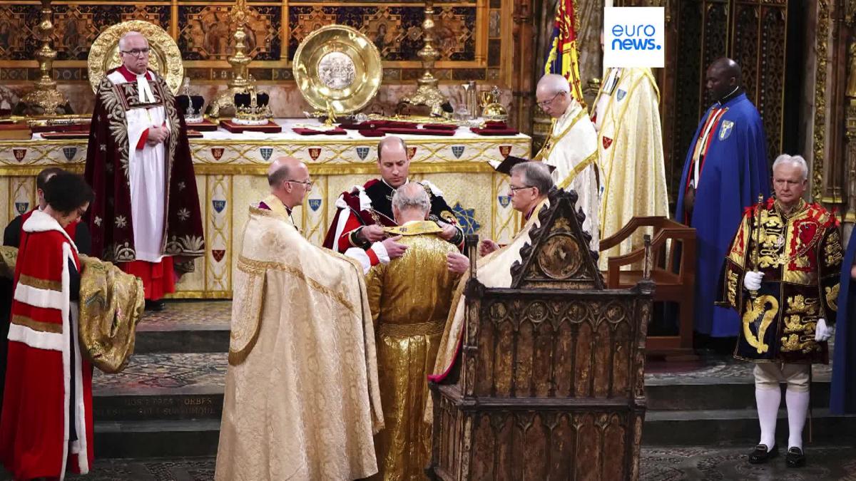 King Charles Iii And Queen Camilla Crowned In Westminster Abbey Video 9310