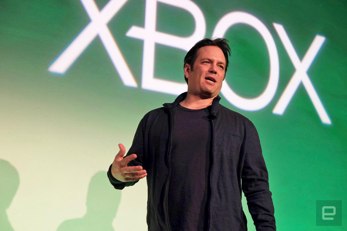 Phil Spencer steps in and ensures Microsoft staff will keep free