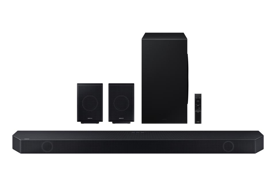 <p>Samsung HW-Q990C soundbar</p>
