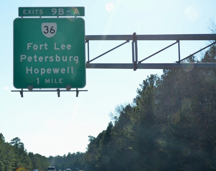 This sign on Interstate 295 south in Hopewell points motorists to the Fort Lee interchange.