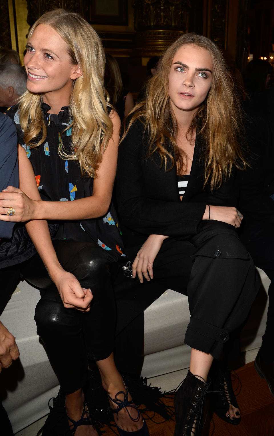 POPPY UND CARA DELEVINGNE