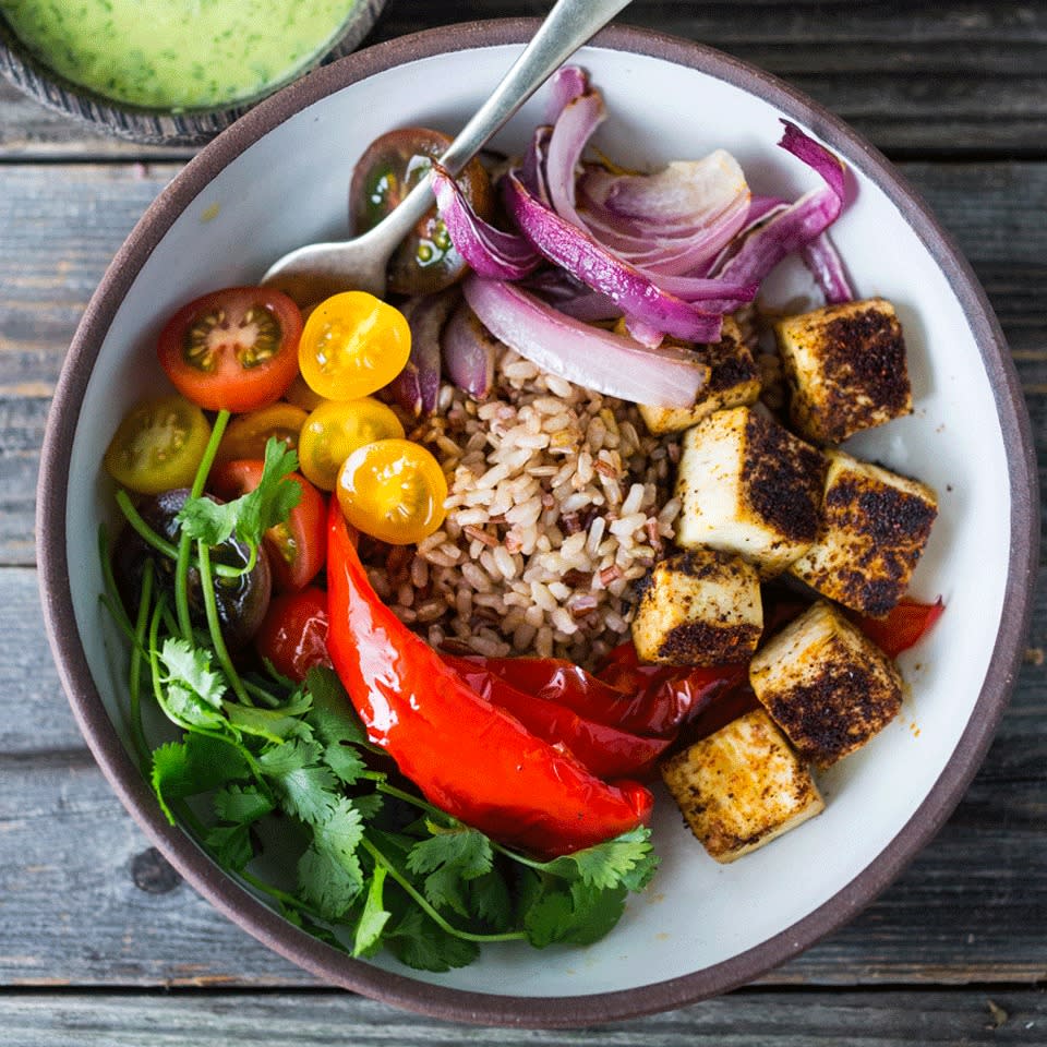 Tofu & Roasted Vegetable Grain Bowl with Pumpkin SeedsTofu & Roasted Vegetable Grain Bowl with Pumpkin Seeds