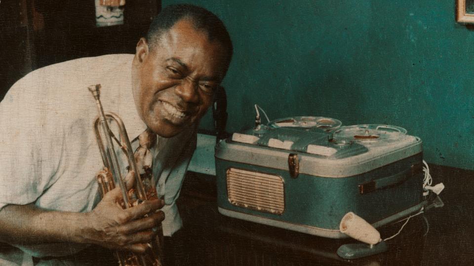 "Louis Armstrong: Black & Blues"