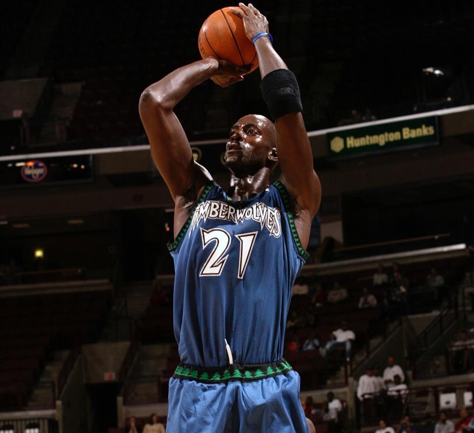 Oct 9, 2003; Columbus, OH, USA; #21 Kevin Garnett of the Minnesota Timberwolves in action during NBA preseason game against the Milwaukee Bucks at Value City Arena in Columbus, Ohio. Mandatory Credit: 