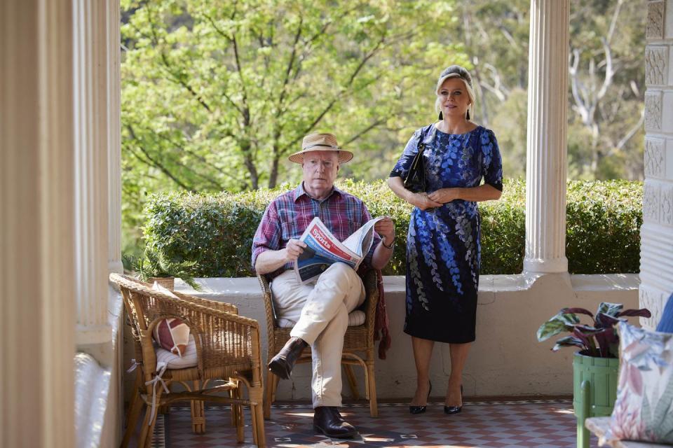 embargo 25102021 alf stewart and marilyn chambers in home and away