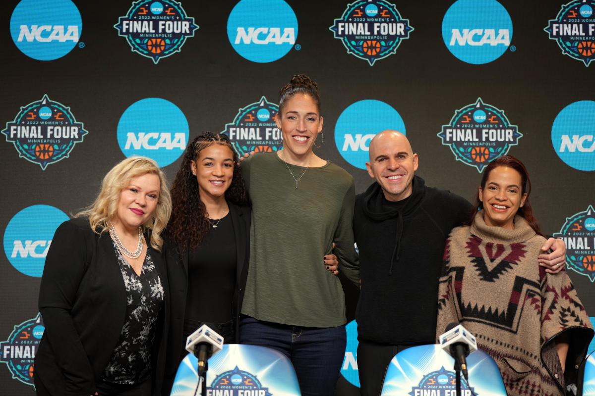 ESPN brings 'College GameDay' to 3 women’s basketball matchups
