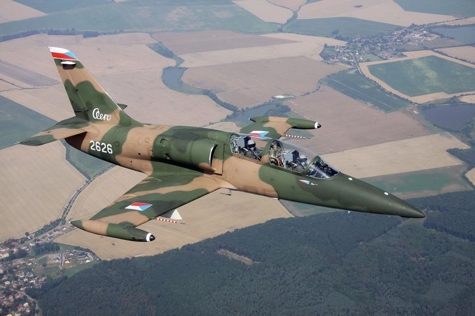 <img src="elon-musk-aero.jpg" alt="An Aero L-39 Albatros">