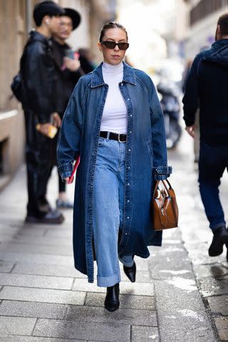 10 Fresh Ways to Style a Duster For Spring 2023