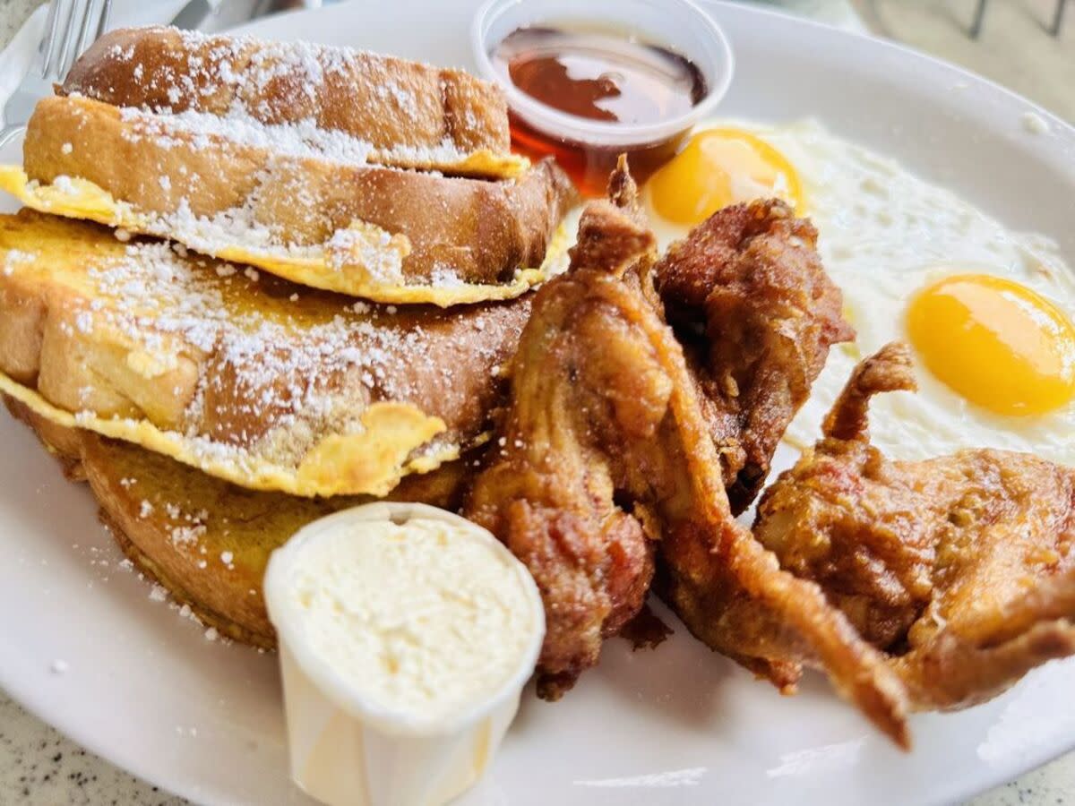 Chicken & Waffles, Pann's Diner, Los Angeles