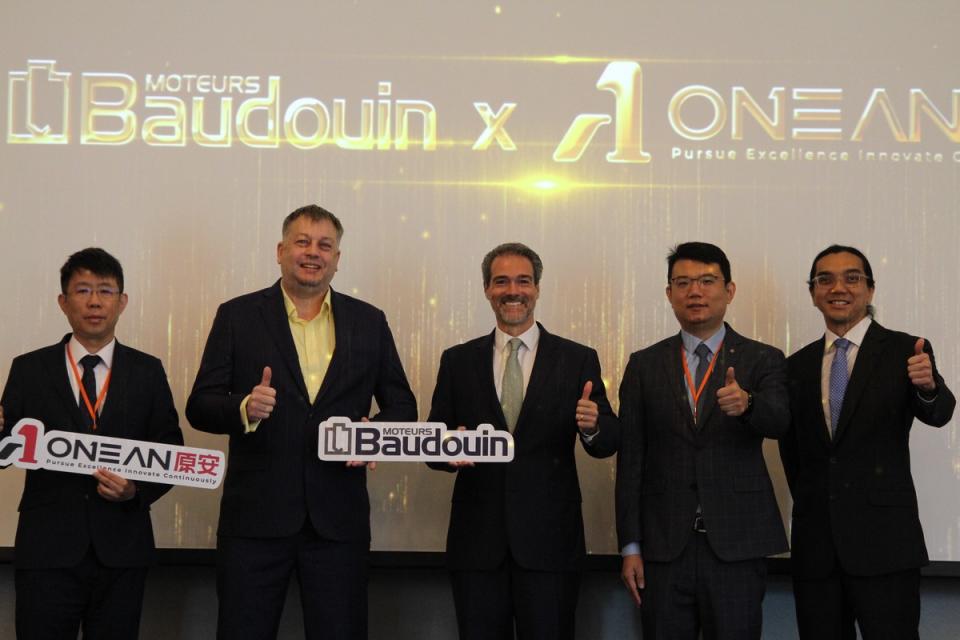 由左至右為原安財務長, Baudouin博杜安亞太區總經理Paul Randall, Baudouin 博杜安法國CEO Fabrizio Mozzi, Baudouin直管業務銷售總經理 徐矇矇。圖/原安公司提供