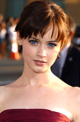 Alexis Bledel at the Hollywood premiere of Warner Bros. Pictures' The Sisterhood of the Traveling Pants