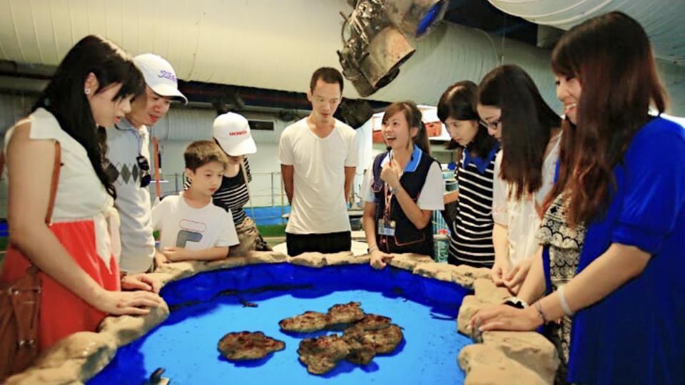 ▲「魚你同行」讓民眾深入海生館飼育後場。（圖／海生館提供）