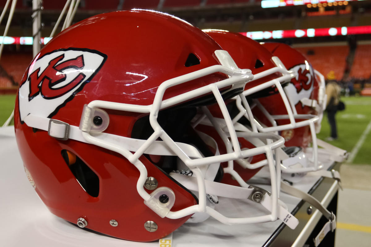 Chiefs nearly wore high school helmets to avoid forfeit