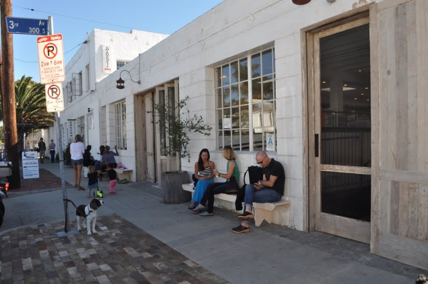 Diners wait outside Gjusta in Venice